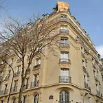 Bright Apartment With Balcony