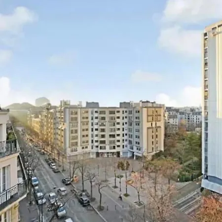 Apartment Bright With Balcony Paris