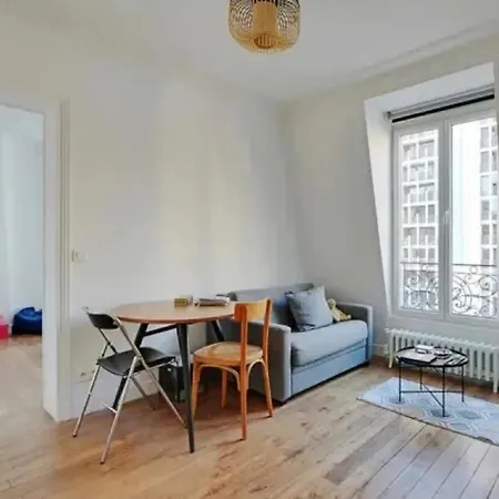 Bright With Balcony Apartment